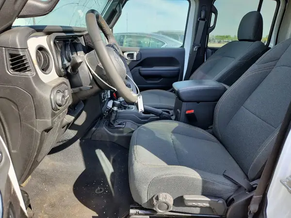 2025 JEEP WRANGLER auction photo 7