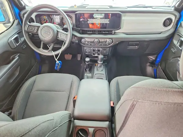 1C4PJXDN8SW658983 2025 JEEP WRANGLER - Image 8