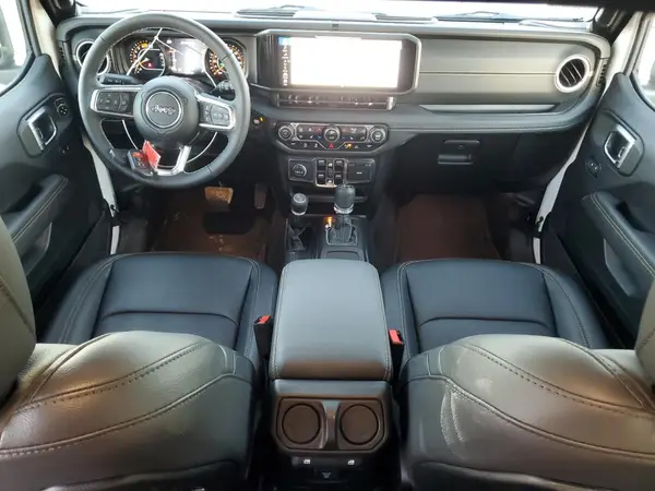 1C4PJXEG2SW556868 2025 JEEP WRANGLER - Image 8