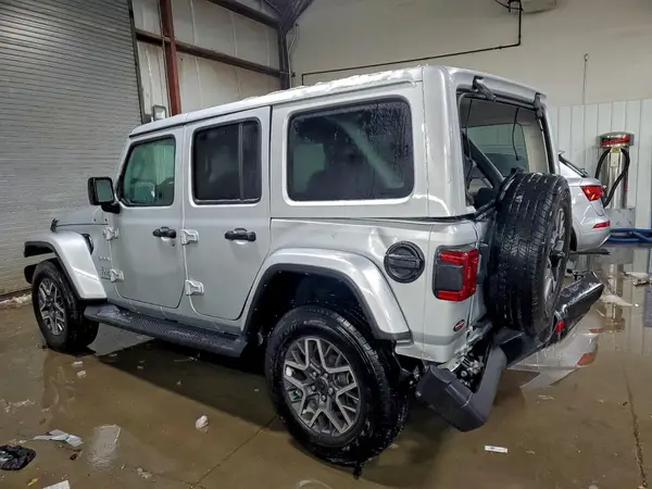 1C4PJXEG4RW301567 2024 JEEP WRANGLER - Image 2