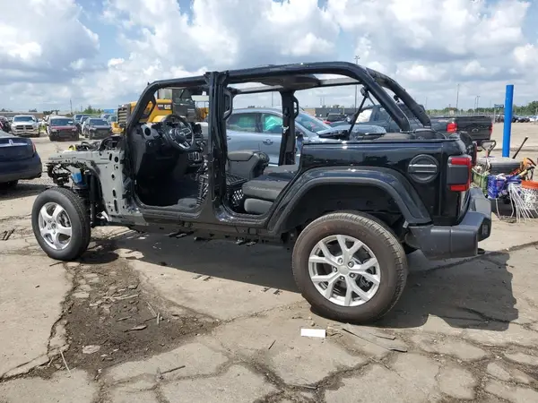 1C4PJXEG7RW355395 2024 JEEP WRANGLER - Image 2