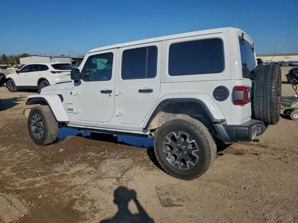 1C4PJXEG8RW267830 2024 JEEP WRANGLER - Image 2