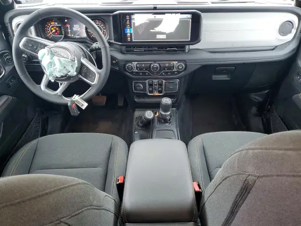 1C4PJXEG8SW549956 2025 JEEP WRANGLER - Image 8