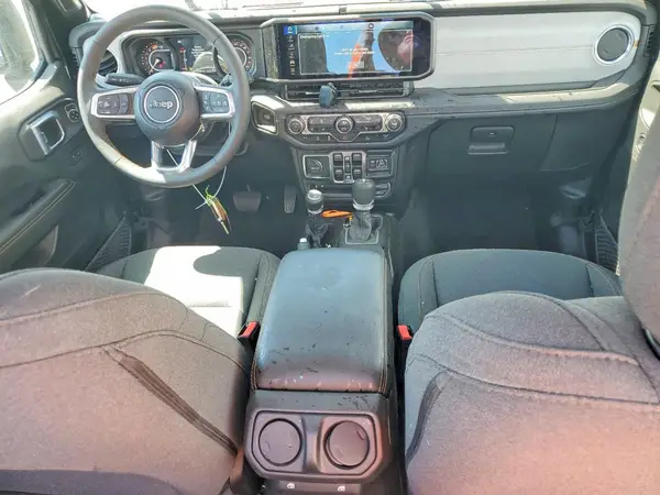 1C4PJXEGXRW370201 2024 JEEP WRANGLER - Image 8