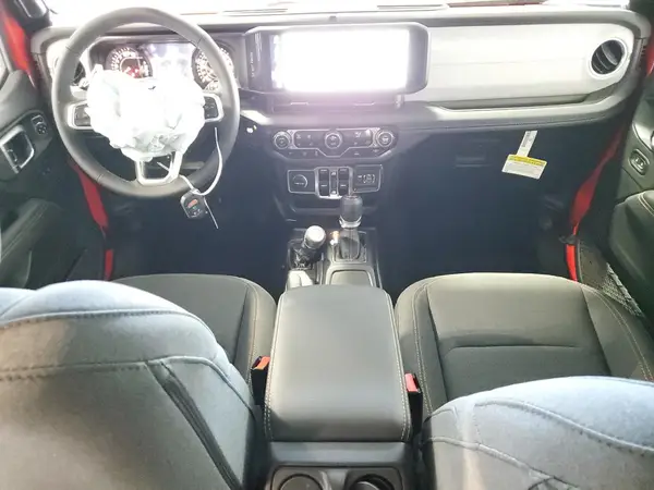 1C4PJXEN0SW589298 2025 JEEP WRANGLER - Image 8