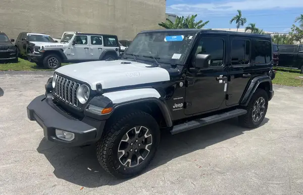 1C4PJXEN2RW250259 2024 JEEP WRANGLER - Image 2