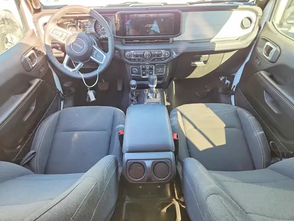1C4PJXEN2SW501125 2025 JEEP WRANGLER - Image 8