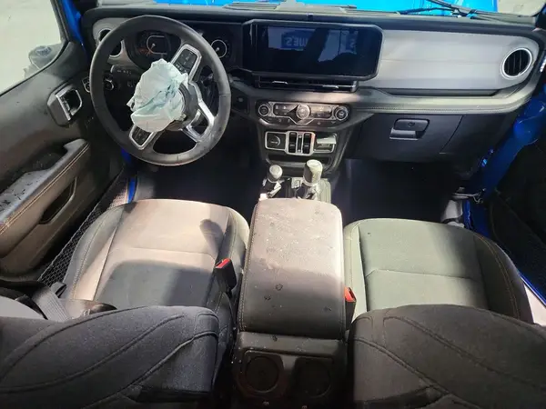 1C4PJXEN2SW597855 2025 JEEP WRANGLER - Image 8