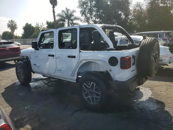 1C4PJXEN3SW500663 2025 JEEP WRANGLER - Image 2