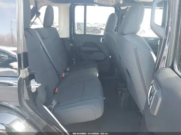 1C4PJXEN4TW178276 2026 JEEP WRANGLER - Image 8
