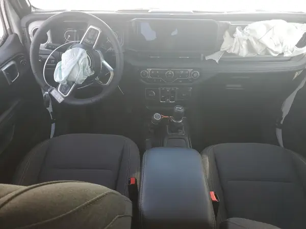 1C4PJXEN5SW526553 2025 JEEP WRANGLER - Image 8