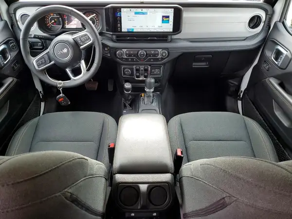 1C4PJXEN6SW500446 2025 JEEP WRANGLER - Image 8