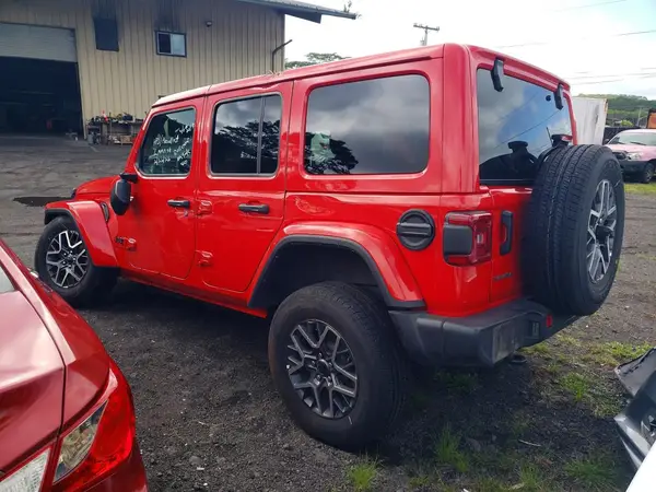 1C4PJXEN6SW570383 2025 JEEP WRANGLER - Image 2