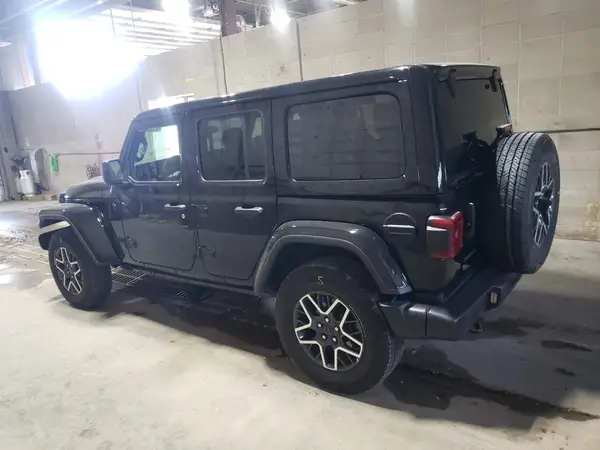 1C4PJXEN7SW526800 2025 JEEP WRANGLER - Image 2