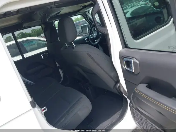 1C4PJXEN7TW184976 2026 JEEP WRANGLER - Image 8