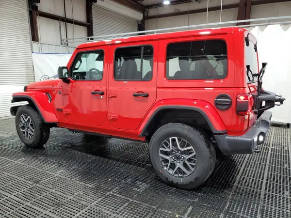 1C4PJXEN8SW575908 2025 JEEP WRANGLER - Image 2