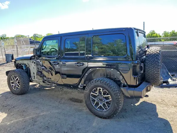 1C4PJXEN9RW109348 2024 JEEP WRANGLER - Image 2