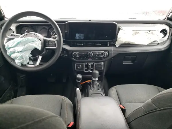 1C4PJXEN9SW500814 2025 JEEP WRANGLER - Image 8