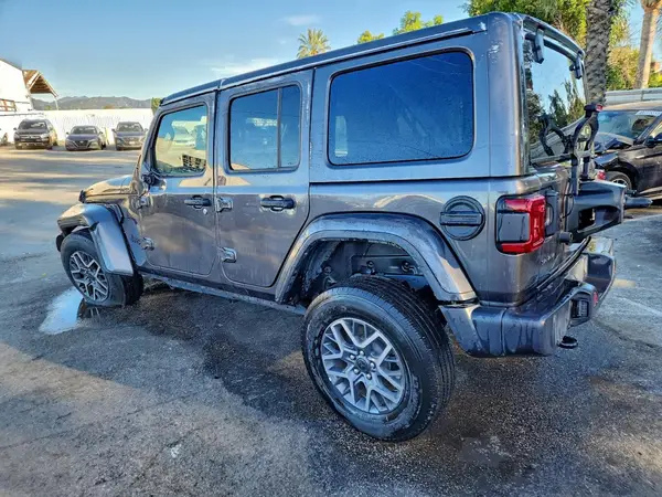 1C4PJXEN9SW546837 2025 JEEP WRANGLER - Image 2