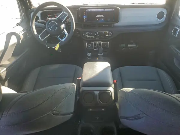 1C4PJXEN9SW546837 2025 JEEP WRANGLER - Image 8
