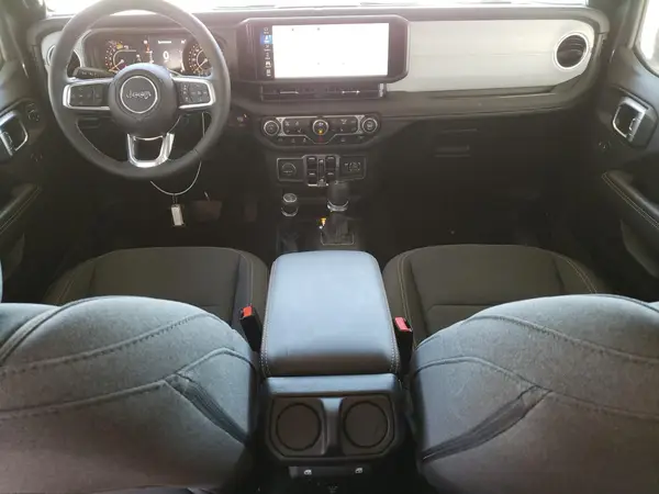 1C4PJXEN9SW555571 2025 JEEP WRANGLER - Image 8