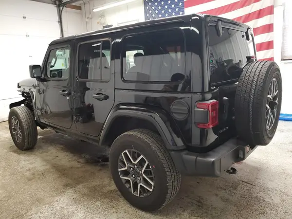 1C4PJXENXSW587655 2025 JEEP WRANGLER - Image 2