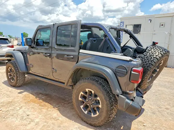 1C4PJXFG1RW159743 2024 JEEP WRANGLER - Image 2