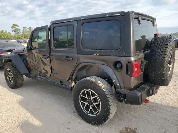 1C4PJXFG6RW261748 2024 JEEP WRANGLER - Image 2