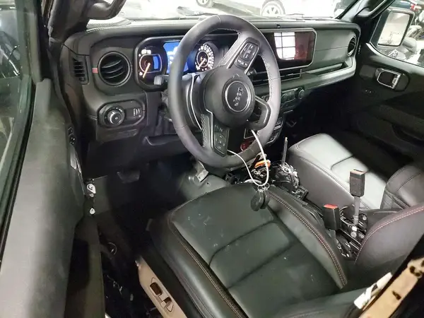 1C4PJXFG8SW662353 2025 JEEP WRANGLER - Image 8