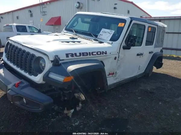1C4PJXFG9RW307699 2024 JEEP WRANGLER - Image 2