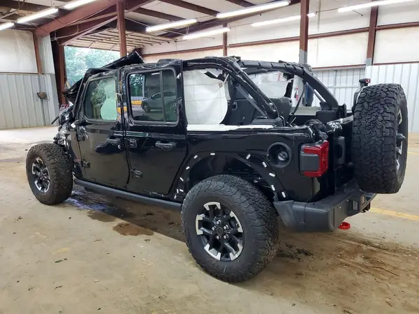 1C4PJXFGXTW263588 2026 JEEP WRANGLER - Image 2