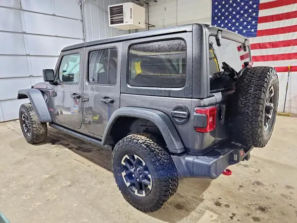 1C4PJXFN2SW663612 2025 JEEP WRANGLER - Image 2
