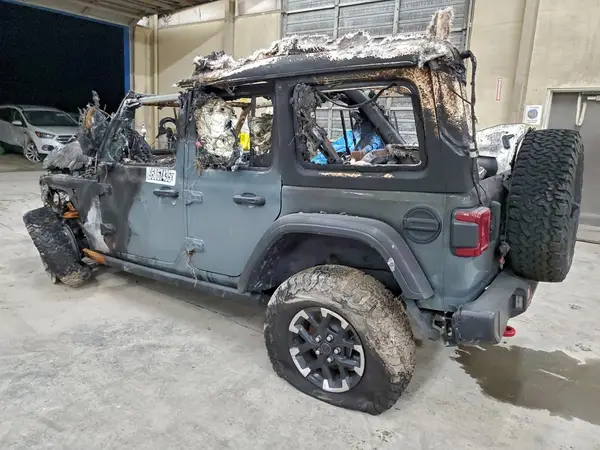 1C4PJXFN6SW526947 2025 JEEP WRANGLER - Image 2