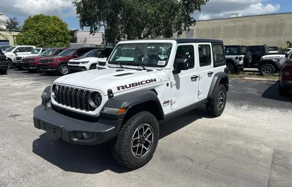 1C4PJXFN6SW566848 2025 JEEP WRANGLER - Image 2