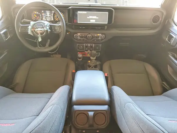 1C4PJXFN7SW663640 2025 JEEP WRANGLER - Image 8