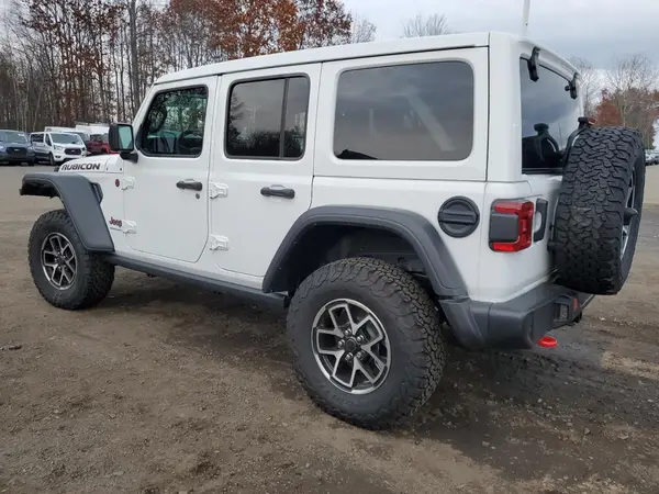 1C4PJXFN8SW531504 2025 JEEP WRANGLER - Image 2
