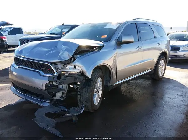 1C4RDHAG4MC572666 2021 DODGE DURANGO - Image 2