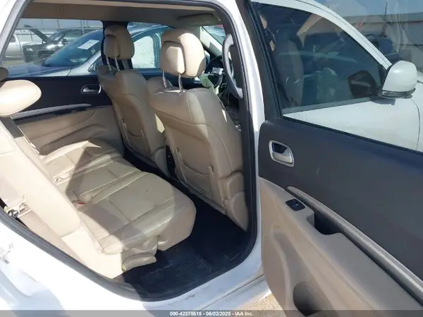 1C4RDHDG2HC600790 2017 DODGE DURANGO - Image 8