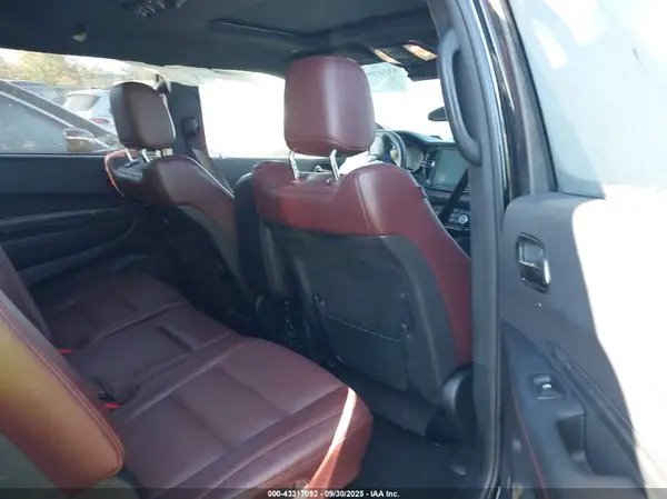 1C4RDJDG7SC555991 2025 DODGE DURANGO - Image 2