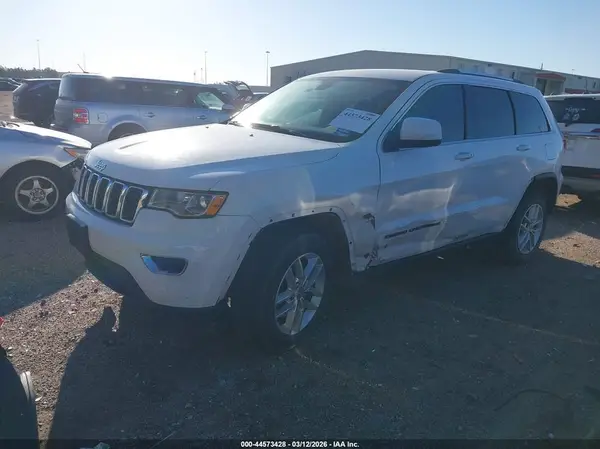 1C4RJEAG0HC617020 2017 JEEP GRAND CHEROKEE - Image 2