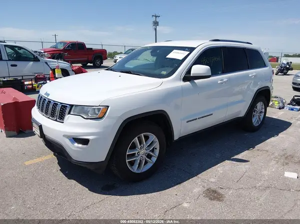 1C4RJEAG0HC621522 2017 JEEP GRAND CHEROKEE - Image 2