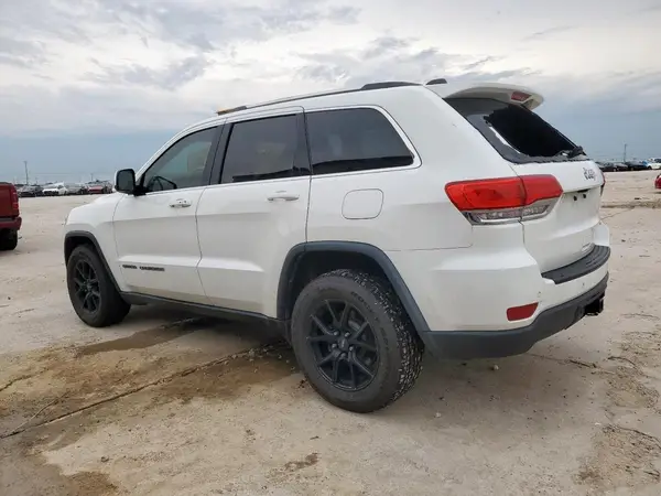 1C4RJEAG0HC674933 2017 JEEP GRAND CHEROKEE - Image 2