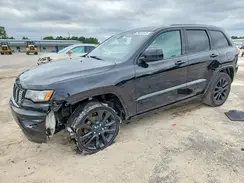1C4RJEAG0HC702858 2017 JEEP GRAND CHEROKEE