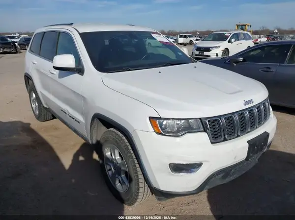 1C4RJEAG0HC785126 2017 JEEP GRAND CHEROKEE - Image 1