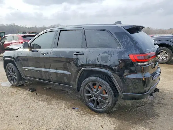 1C4RJEAG0HC826791 2017 JEEP GRAND CHEROKEE - Image 2