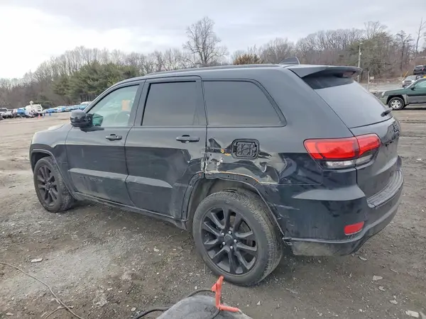 1C4RJEAG0HC826919 2017 JEEP GRAND CHEROKEE - Image 2