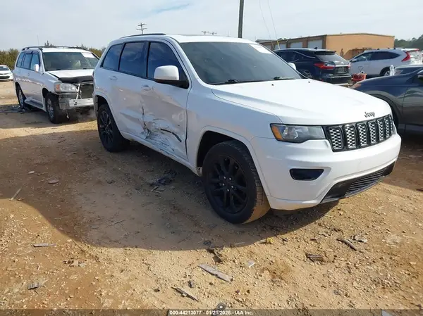 1C4RJEAG0HC837547 2017 JEEP GRAND CHEROKEE - Image 1