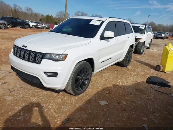 1C4RJEAG0HC837547 2017 JEEP GRAND CHEROKEE - Image 2