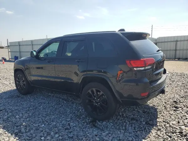 1C4RJEAG0HC888207 2017 JEEP GRAND CHEROKEE - Image 2