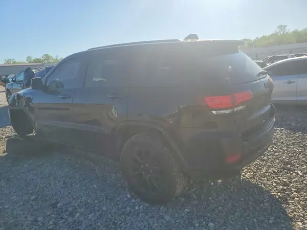 1C4RJEAG0HC896243 2017 JEEP GRAND CHEROKEE - Image 2